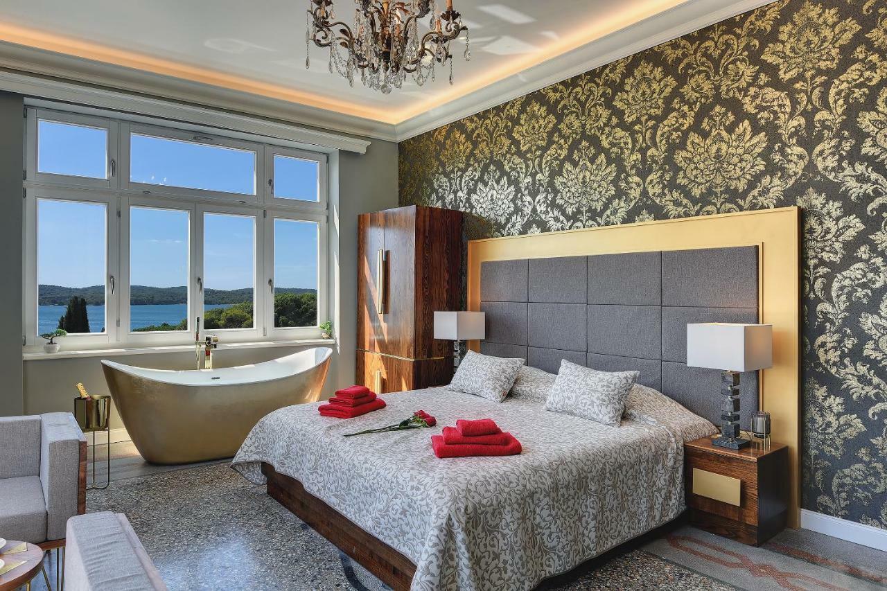PUY Arena & Seaview Luxurious Residence מראה חיצוני תמונה